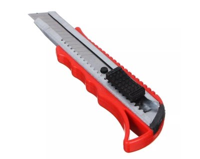 Нож 18мм металл+пластик HEADMAN с фиксатором сегментированное лезвие (288шт/кор) - фото в Миди Лтд Изображение товара Нож 18мм металл+пластик HEADMAN с фиксатором сегментированное лезвие (288шт/кор) в Миди Лтд