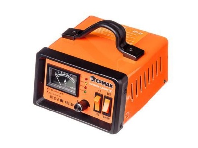 Изображение товара Зарядное устройство автоматическое трансфотматорное Ермак АТЗ-5Р, 0-5А 6В/12В металл корпус регул.  в Миди Лтд