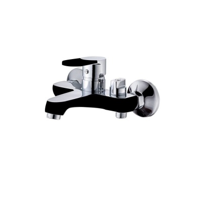 Изображение товара Смеситель для ванны короткий излив 35мм черный ХХХ в Миди Лтд