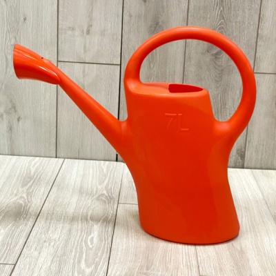 Изображение товара Лейка пластик 7,0л Radivas Премиум Оранжевая (6шт/уп) в Миди Лтд