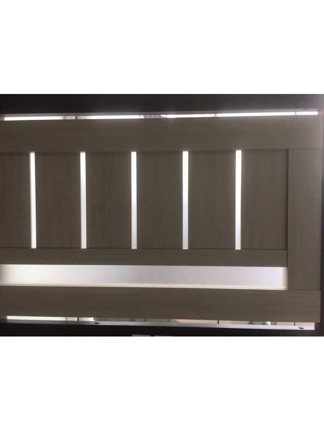 Полотно дверное ПО экошпон модель 06 Ника Капучино стекло матовое белое 700 - фото в Миди Лтд Изображение товара Полотно дверное ПО экошпон модель 06 Ника Капучино стекло матовое белое 700 в Миди Лтд