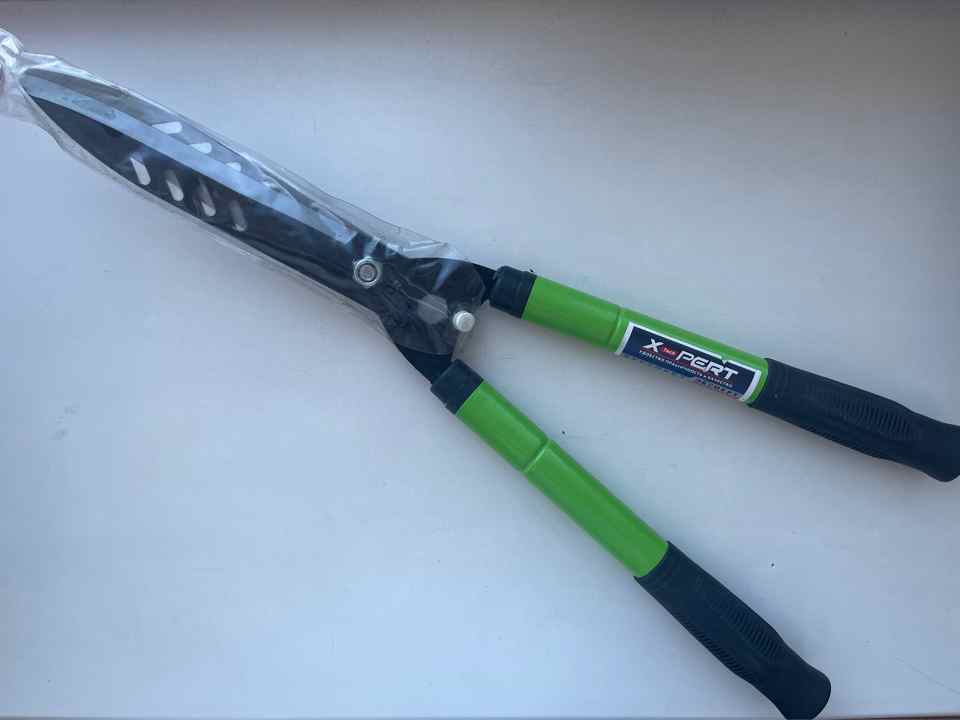 Кусторез XPERT 450мм - фото в Миди Лтд Изображение товара Кусторез XPERT 450мм в Миди Лтд