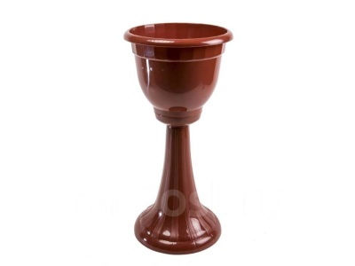 Кашпо на высокой стойке 15,0л терракот (10шт/уп) - фото в Миди Лтд Изображение товара Кашпо на высокой стойке 15,0л терракот (10шт/уп) в Миди Лтд