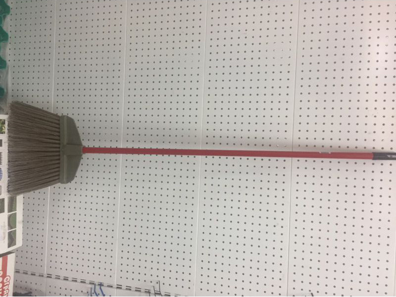 Щетка для улицы Гардена с металлическим черенком - фото в Миди Лтд Изображение товара Щетка для улицы Гардена с металлическим черенком в Миди Лтд