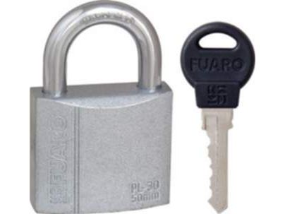 Замок навесной 50мм PL-3050 "англ." 3 ключа - фото в Миди Лтд Изображение товара Замок навесной 50мм PL-3050 "англ." 3 ключа в Миди Лтд