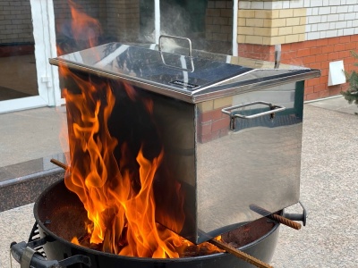 Коптильня Premium 500*300*300 (2.0мм) - фото в Миди Лтд Изображение товара Коптильня Premium 500*300*300 (2.0мм) в Миди Лтд