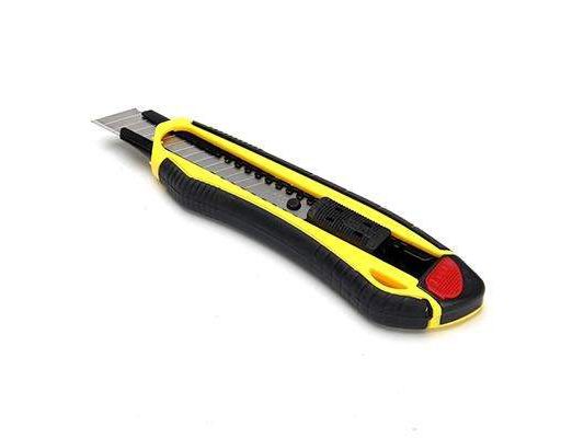 Нож 18мм пластиковый Headman усиленный с сегментированным лезвием (144шт/кор) - фото в Миди Лтд Изображение товара Нож 18мм пластиковый Headman усиленный с сегментированным лезвием (144шт/кор) в Миди Лтд