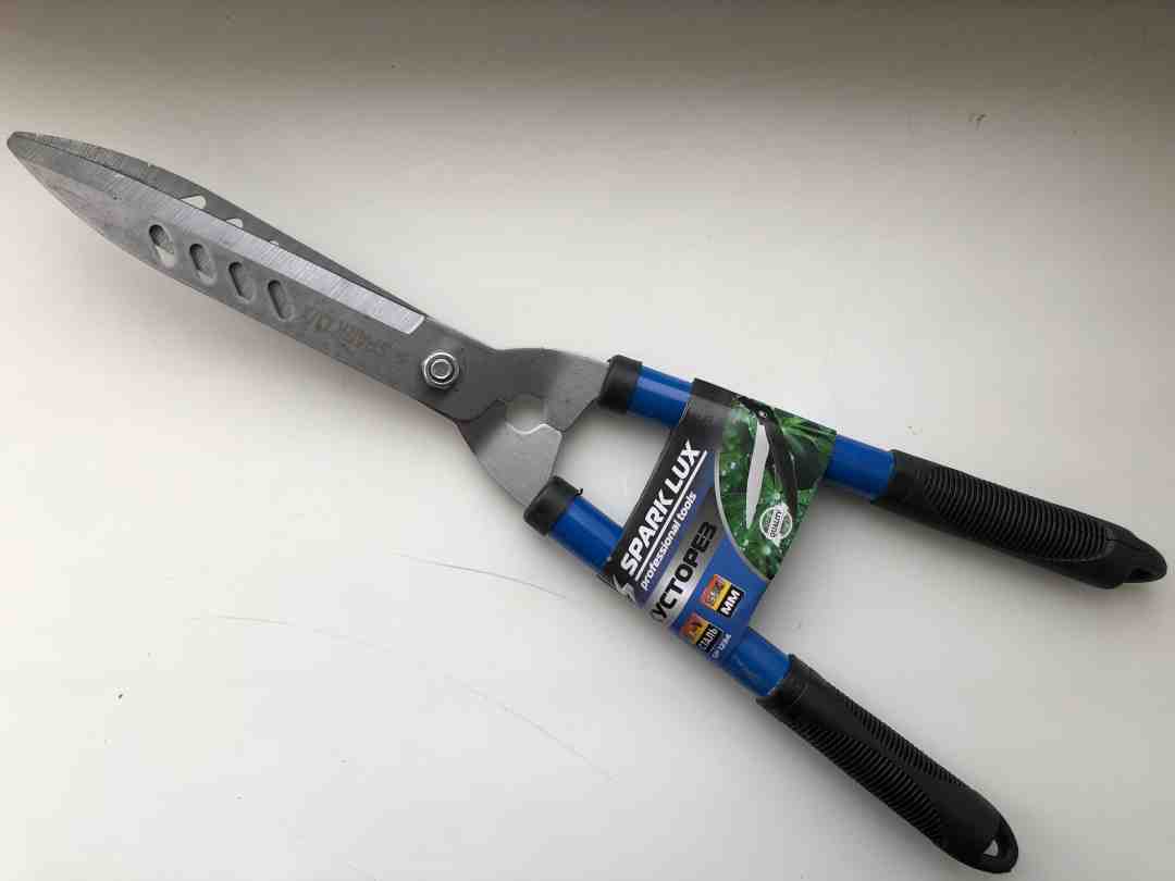 Изображение товара Кусторез SPARK LUX 550мм SP1234 в Миди Лтд