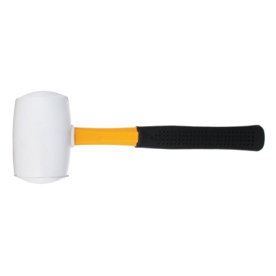 Изображение товара Киянка 680гр ЕРМАК белая резина, фибергласовая обрезиненная рукоятка (24шт/кор) в Миди Лтд