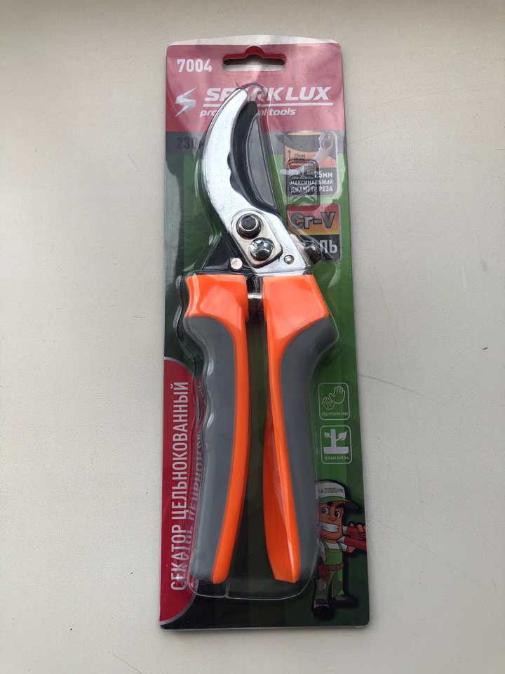 Секатор садовый SPARK LUX 230мм двухкомпонентная оранжевая ручка (72шт/уп) - фото в Миди Лтд Изображение товара Секатор садовый SPARK LUX 230мм двухкомпонентная оранжевая ручка (72шт/уп) в Миди Лтд