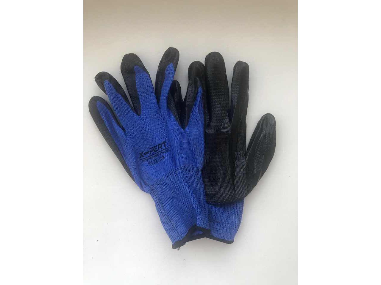 Изображение товара Перчатки нейлоновые Синие с черным латексным покрытием (уп-12шт) в Миди Лтд